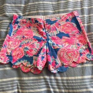 Lilly Pulitzer buttercup short